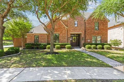 5193 Iroquois Dr, Frisco, TX 75034
