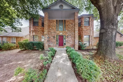 1523 Allen Dr, Cedar Hill, TX 75104
