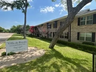 7704 Royal Ln #D, Dallas, TX 75230
