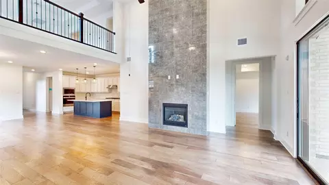 Living - 1516 Larson Ln, Denton, TX 76210 photo 3 of 3