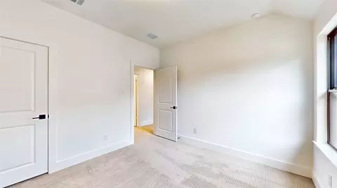 Bedroom - 1516 Larson Ln, Denton, TX 76210 photo 8 of 10