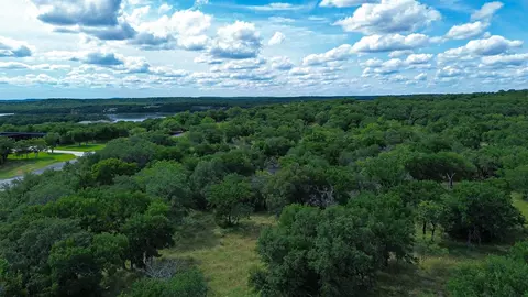 274 Ridgeline Dr, Chico, TX 76431