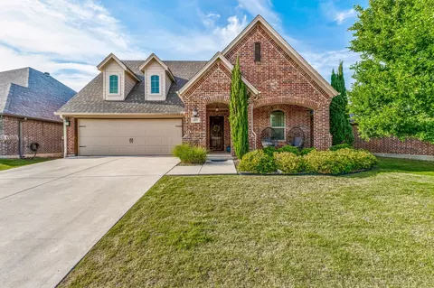 437 Sagebrush Dr, Aledo, TX 76008