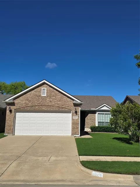 6628 Purbeck Trl, Denton, TX 76210