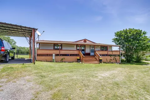 105 Lone Hill Ct, Springtown, TX 76082