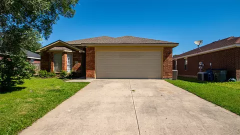 1133 Lake Haven Dr, Little Elm, TX 75068