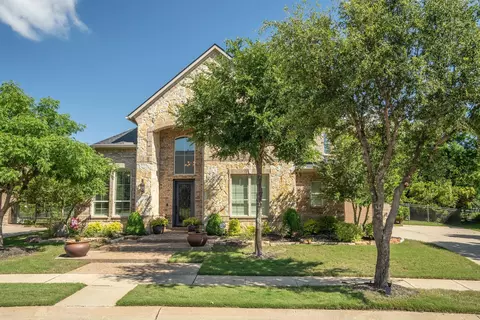 9221 Charles St, Lantana, TX 76226