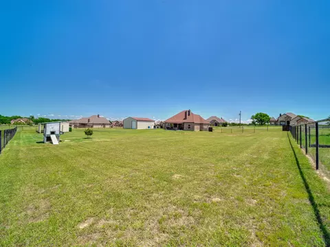 129 Spring Meadow Dr, Springtown, TX 76082 photo 31