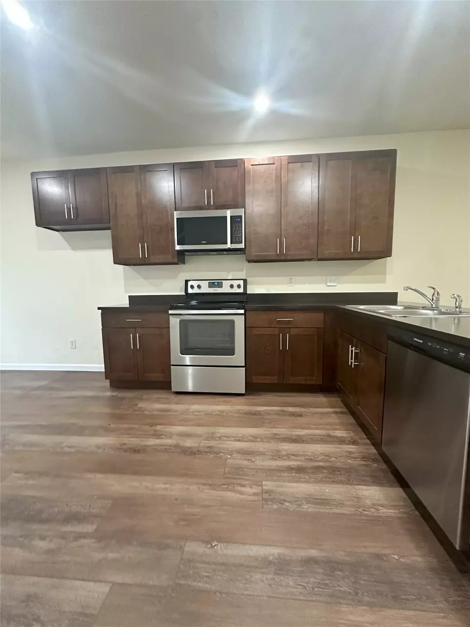 Kitchen - 12921 Abrams Rd #407, Dallas, TX 75243 photo 2 of 7