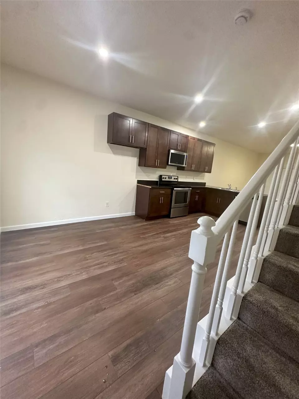 Kitchen - 12921 Abrams Rd #407, Dallas, TX 75243 photo 7 of 7