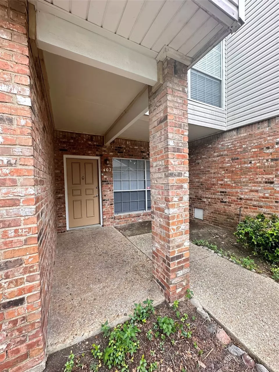 Exterior - 12921 Abrams Rd #407, Dallas, TX 75243 photo 7 of 10