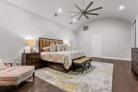 10031 Tumbling Trl, Mcgregor, TX 76657 photo 18