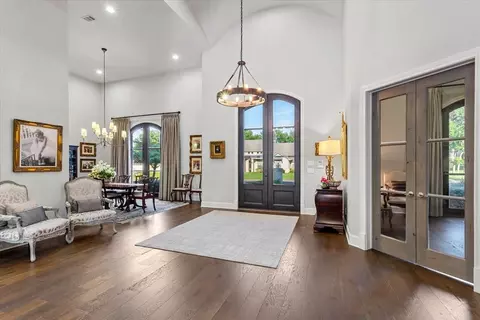 10031 Tumbling Trl, Mcgregor, TX 76657 photo 3