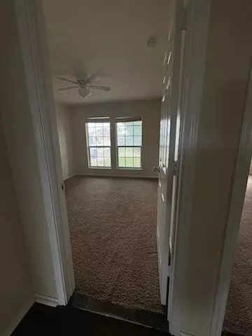 Entry Way - 10237 Marigold Rd, Waco, TX 76708 photo 1 of 2