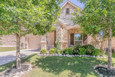 11708 Buckthorn Dr, Fort Worth, TX 76108