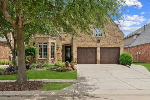 8917 Cypress Creek Rd, Lantana, TX 76226