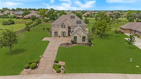 188 Las Colinas Trl, Cross Roads, TX 76227