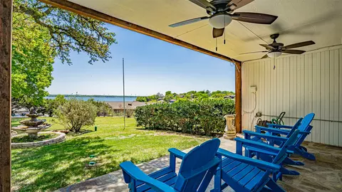 4536 Overlook Ct, Granbury, TX 76049