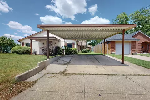 2805 Finley St, Fort Worth, TX 76111