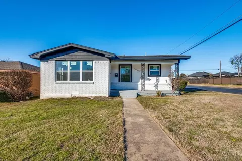 1902 San Antonio St, Grand Prairie, TX 75051