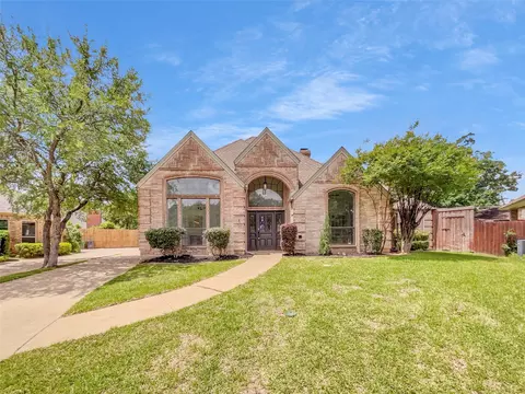 2303 Ox Bow Ct, Arlington, TX 76006
