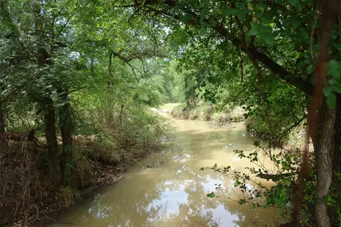 81 Cr 536, Mullin, TX 76864