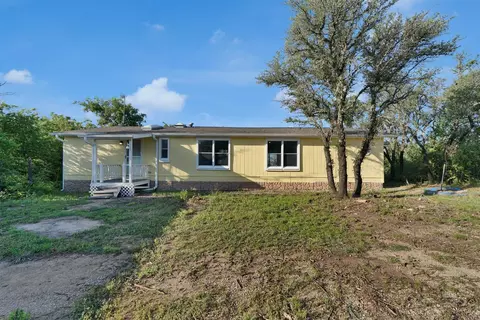 3355 La Mesa Dr, Weatherford, TX 76085
