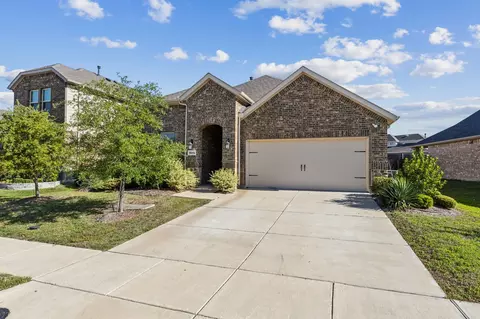 3114 Maverick Dr, Forney, TX 75126