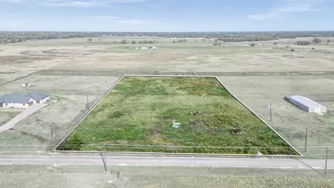 987 Gunter Rd, Whitesboro, TX 76273