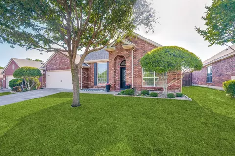906 Rockton Dr, Wylie, TX 75098