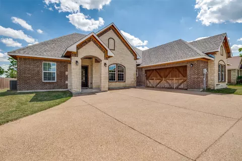 748 Balkan Dr, Lancaster, TX 75134