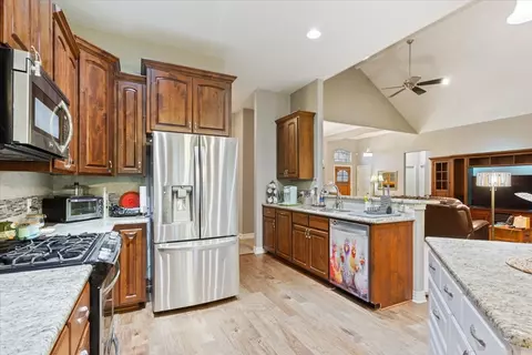 128 Creek Rdg, Waco, TX 76708 photo 17