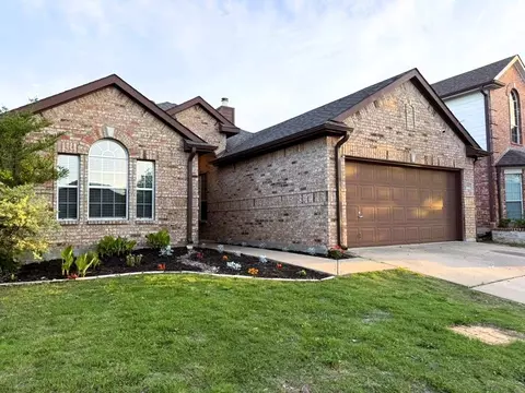4905 Galley Cir, Fort Worth, TX 76135