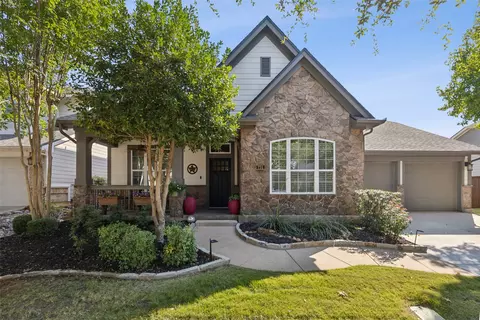 731 Bradford St, Lantana, TX 76226