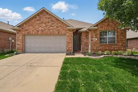 4507 Oakgrove Ln, Sachse, TX 75048