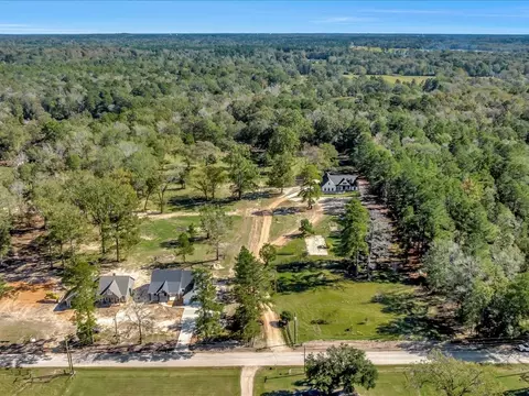 252 Lancewood Dr, Lufkin, TX 75904