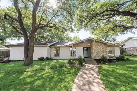 3821 Arborlawn Dr, Fort Worth, TX 76109