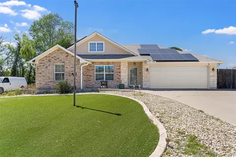 200 Hawk Rdg, Lacy Lakeview, TX 76705