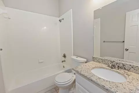 Bath - 1501 Milla Ct, Euless, TX 76039 photo 3 of 3