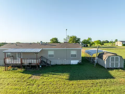 257 Amanda Acres Dr, Lorena, TX 76655 photo 4