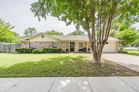 658 Windcrest Dr, Keller, TX 76248