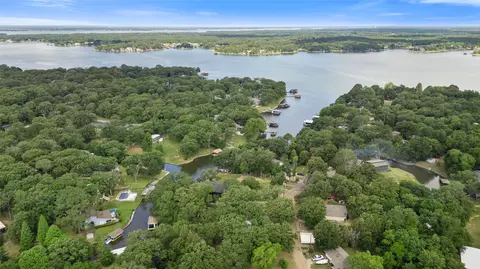 107 Nob Hill Cir, Malakoff, TX 75148