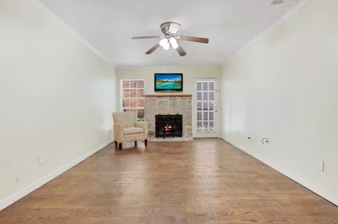 18333 Roehampton Dr #714, Dallas, TX 75252