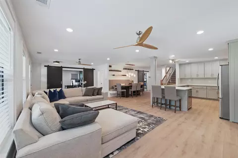 801 Edgefield Rd, Fort Worth, TX 76107
