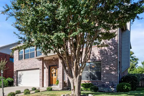 6612 Oldgate Ln, Arlington, TX 76002
