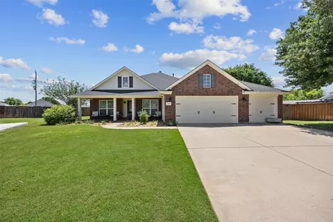705 Eagle Ct, Mansfield, TX 76063