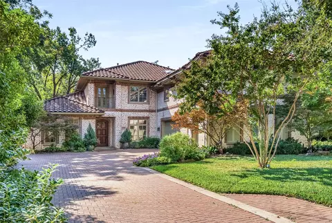 6302 Waggoner Dr, Dallas, TX 75230