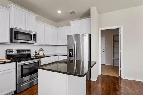 11108 Buzzard Gulch Dr, Waco, TX 76708 photo 9