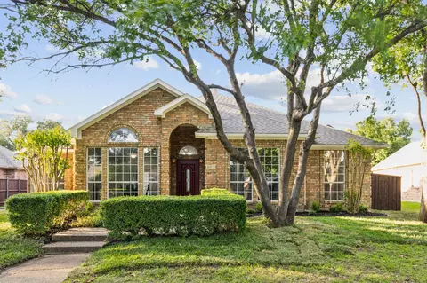 2111 Rheims Dr, Carrollton, TX 75006