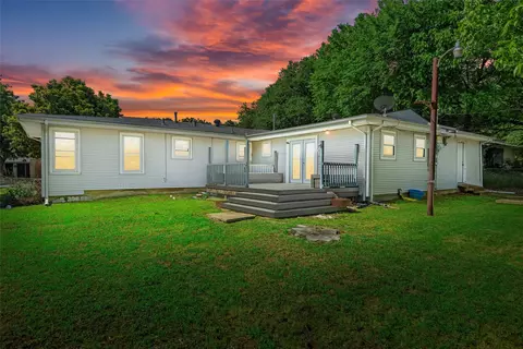 5017 Monette St, Haltom City, TX 76117